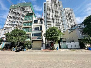 bán đất tặng nhà đường chính vincom siêu hời