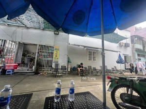 tôi chính chủ cần bán nhà góc 2 mặt tiền đường liên khu 4-5