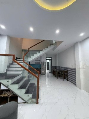 cần bán căn nhà 03 tầng mặt tiền 7m5 đường nguyễn thế kỷ, nam việt á, khuê mỹ, đà nẵng