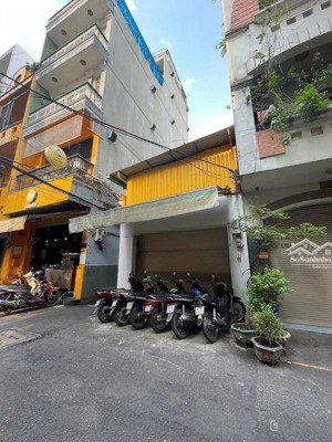 cho thuê nhà hẻm xe hơi căn góc 2mt 150 nguyễn trãi q1 - dt 4x20 - trệt lửng - 42 triệu 