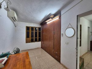 bán căn hộ nhà a1 thanh xuân bắc 78m2 sử dụng 4.2 tỷ giá tốt, sổ đỏ chính chủ