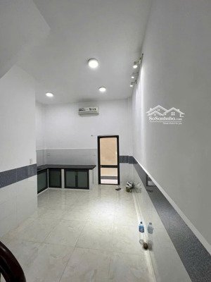 nhà hẻm 6m đường cầu xéo gần tân sơn nhì - 4.05mx16m - nhà 2 lầu, st kiên cố ở ngay chỉ 8.99 tỷ tl