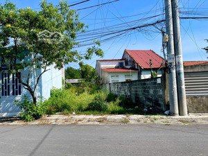 bán nhanh lô 109m2 đ. nguyễn thị the gần chợ tân phú trung