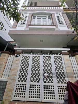 cho thuê nhà 3 tầng: trần văn dư - 4pn - gần biển - gần chợ
