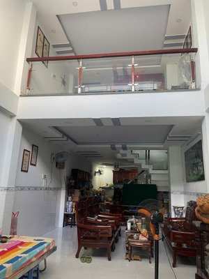 nhà hxh bùi tư toàn, dt: 4x18.5m trệt lửng 3 lầu sân thượng, gần chợ, hẻm thông thoáng. giá: 7tỷ350