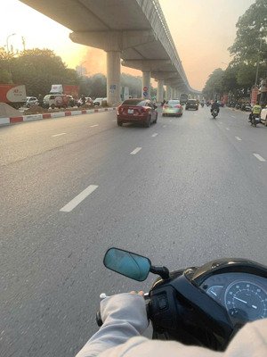 nhà mới - thang máy - 9 phòng khép kín - ngõ rộng thoáng - ô tô đỗ cách 50m