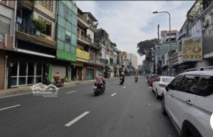 hiếm - bán nhà mặt phố trần phú, chủ bán gấp giảm mạnh 2 tỷ, nhỉnh 9 tỷ, 38 m2, 4pn, 4wc, q5, hcm