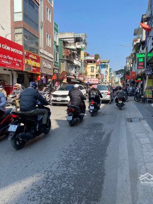 lô góc-mặt.phố trương_định,cạnh ngã 4 tân_mai
75m2 mặt tiền 6m chỉ 15.x tỷ, vỉa hè-oto