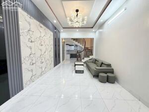 nhà Chợ Hàng cũ - lê chân