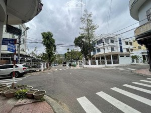 bán nhà khu vip sân bay lõi trung tâm quy nhơn