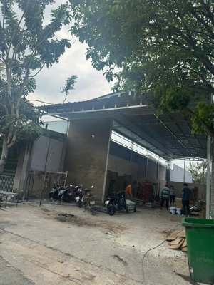 cho thuê kho thành phố mới bình dương. diện tích 270m2, có văn phòng