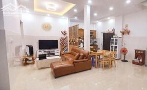 Bán nhà hẻm 4m cách mặt tiền 15m Đường CMT8, P.10 Q.3 DT: 6x13m 1 lầu, giá: 12.5 tỷ TL