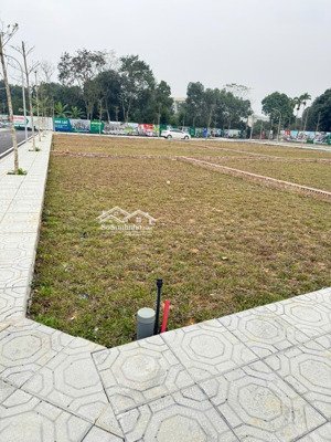 sẵn sổ bán ngay lô đất 8m mặt tiền, full thổ cư, ngay gần quốc lộ 21