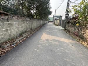 Bán đất đẹp Xóm Chám, Định Trung giá 2,03 tỷ. Lh 0399.566.078