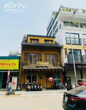 cho thuê nhà mặt phố nguyên hồng, dt: t1: 100m, t2-t3: ~40m, mt: 10m, giá thuê: 18triệu/ tháng