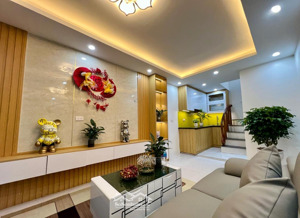 bán gấp! láng hạ, ngõ nông, nhà đẹp ở luôn, đầy đủ công năng, 3pn, chủ cần bán gấp trước tết