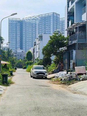 siêu phẩm nhà mặt tiền 4 tầng view công viên, kdc intresco bình hưng, 5x20, gần mizuki park