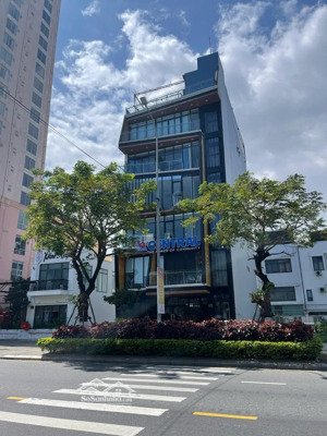 bán gấp tòa văn phòng vị trí vàng trung tâm cầu rồng dòng tiền hiện hữu 165tr/tháng - mua là lời