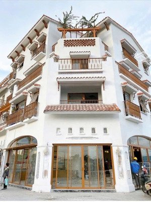 hàng hiếm! độc quyền căn góc ngay ngã tư 3 tầng charmora city nha trang, giá tốt nhất dự án