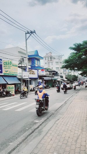 cực phẩm để xây chdv cao tầng - dt khủng 180m2 ( ngang 7m)- đón sóng làng đh linh xuân- chỉ 6.899t