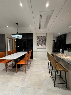 cho thuê 3pn the antonia lầu cao view biệt thự