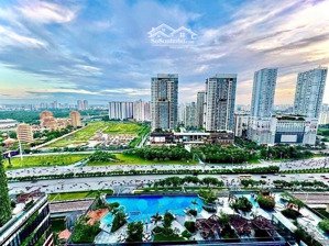 cần bán căn hộ 2pn lumiere riverside thảo điền. căn góc toà west tầng cao, full nt, sẵn sổ hồng