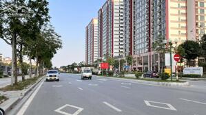 Liển kề Khai Sơn, lô góc, 3 thoáng, khu vực cực sầm uất, phù hợp kinh doanh, cho thuê