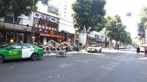 80tr/th. khó tìm. shop sky phú mỹ hưng - vị trí góc đường phạm văn nghị + cao triều phát sung túc