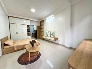 toà căn hộ lô góc 3 thoáng - nguyễn văn huyên - 16 phòng - dt 100tr/tháng, 82m2 x 7 tầng, 18.6 tỷ