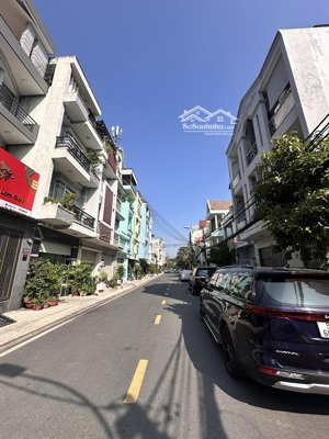 11,6 tỷ, đất vuông vức ( 4x18)đường số 1 tân phú quận 7