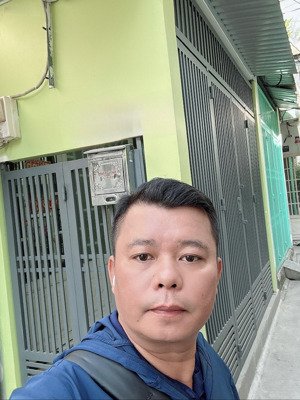 chỉ 3.7 tỷ nhà xinh gần vincom q9 ở ngay