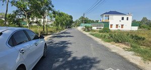 hơn 2 tỷ đất hướng đông nam lối 2 đường rộng 30m - nghi hòa cửa lò