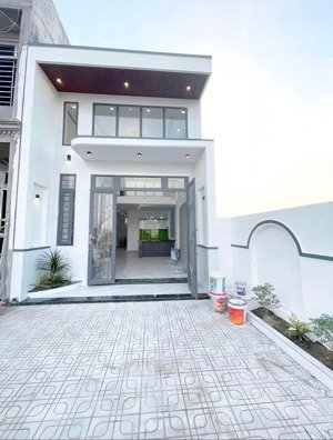 bán nhà lửng tân triều, sổ hồng riêng, 4.1x21m, gần trung tâm hành chính, giá 1.75 tỷ