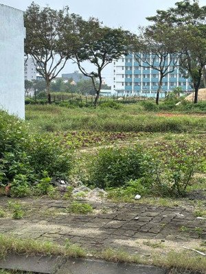 chào cặp khái đông 4- làng đai học- hoà hải nhson đn - dt 180m- ngang 10m - giá chỉ 9ty3