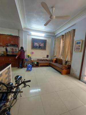 nhà mậu lương-kiến hưng-hà đông-32m-5 tầng-lô góc 3 mặt thoáng-ngõ nông-6 tỷ-sổ đỏ chuẩn 