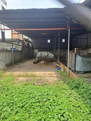 giáp gv-lo đất đẹp-hxh 6m ngủ-sát mặt tiền-137m2-ngang gần 6m-tl 19, p.an phú đong q12-chỉ 6tỷ8 tl