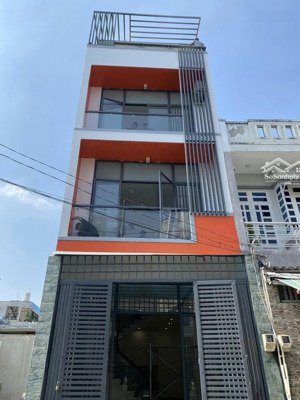 cho thuê nhà 4 tầng 4pn full nội thất - đường gò cát - phú hữu - quận 9