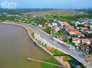 CHÍNH CHỦ GỬI BÁN 8 LÔ NGAY BỜ KÈ BỬU LONG NỐI DÀI CHỈ 1TY HƠN XÍU