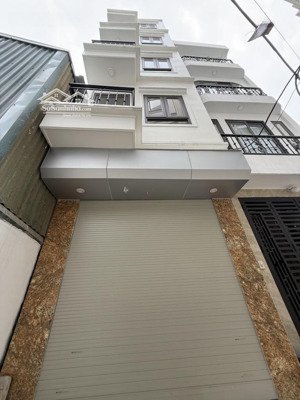 nhà 6 tầng bát khối - cự khối - mới đẹp - ôtô đỗ cửa - ôtô tránh 30m - chỉ 6tỷ8 thương lượng