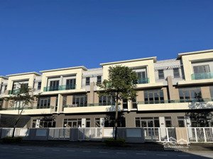 nhà phố 120m² nhỉnh 10 tỷ tại đô thị centa vsip từ sơn, cách thủ đô 12km tiện ích đầy đủ xung quanh