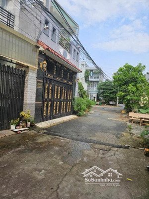 bán nhà giá rẻ tại gò cát- phú hữu- quận 9