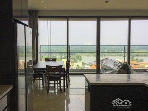 bán hoặc cho thuê căn hộ tại the nassim thảo điền gồm 3 phòng ngủ view sông với diện tích 135m2