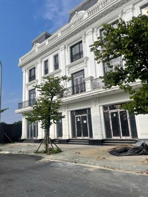 bán liền kề 90m2 xây 4,5 tầng tại flc premier parc đại mỗ 24.5 tỷ view vườn hoa