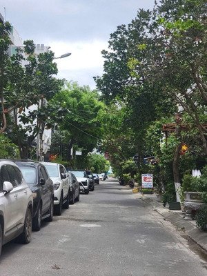 bán đất 150m2 ngang 10m đường trần thanh mại, cách bãi tắm phạm văn đồng 500m, giá lh my 