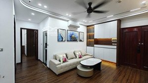 bán cc 165 thái hà - láng hạ - đống đa dt 80m2, 2pn, 2wc.lh : 