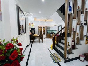 nhà đẹp phố mễ trì hàng xóm keangnam 38m ngõ rộng ánh sáng tự nhiên - bãi đỗ ô tô gần cạnh