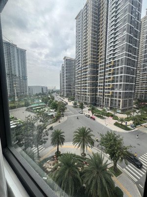 cần cho thuê căn 2pn+ bếp rèm giá rẻ cho sinh viên đông người