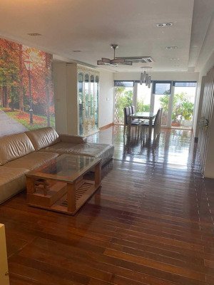 bán căn hộ chung cư trung yên plaza 112m2 có 3pn 2wc giá 9.8 tỷ. lh 