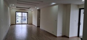 hiếm! cho thuê căn hộ handi resco 3 ngủ, đồ cơ bản thoáng đẹp ở hoặc làm văn phòng 