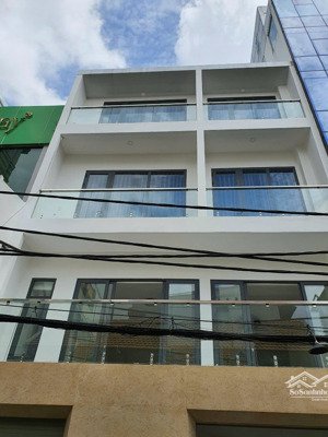 cho thuê biệt thự mới xây 4 tầng trung tâm quận 3